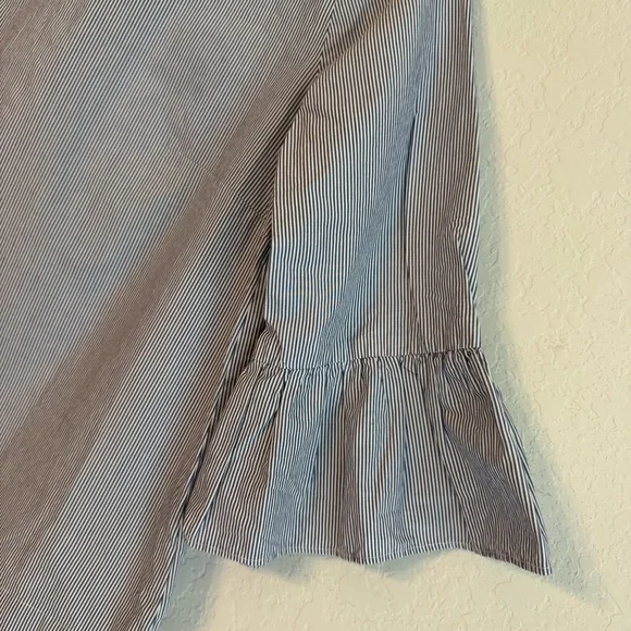 Madewell Striped Top with Bell sleeves XS - Picture 3 of 5